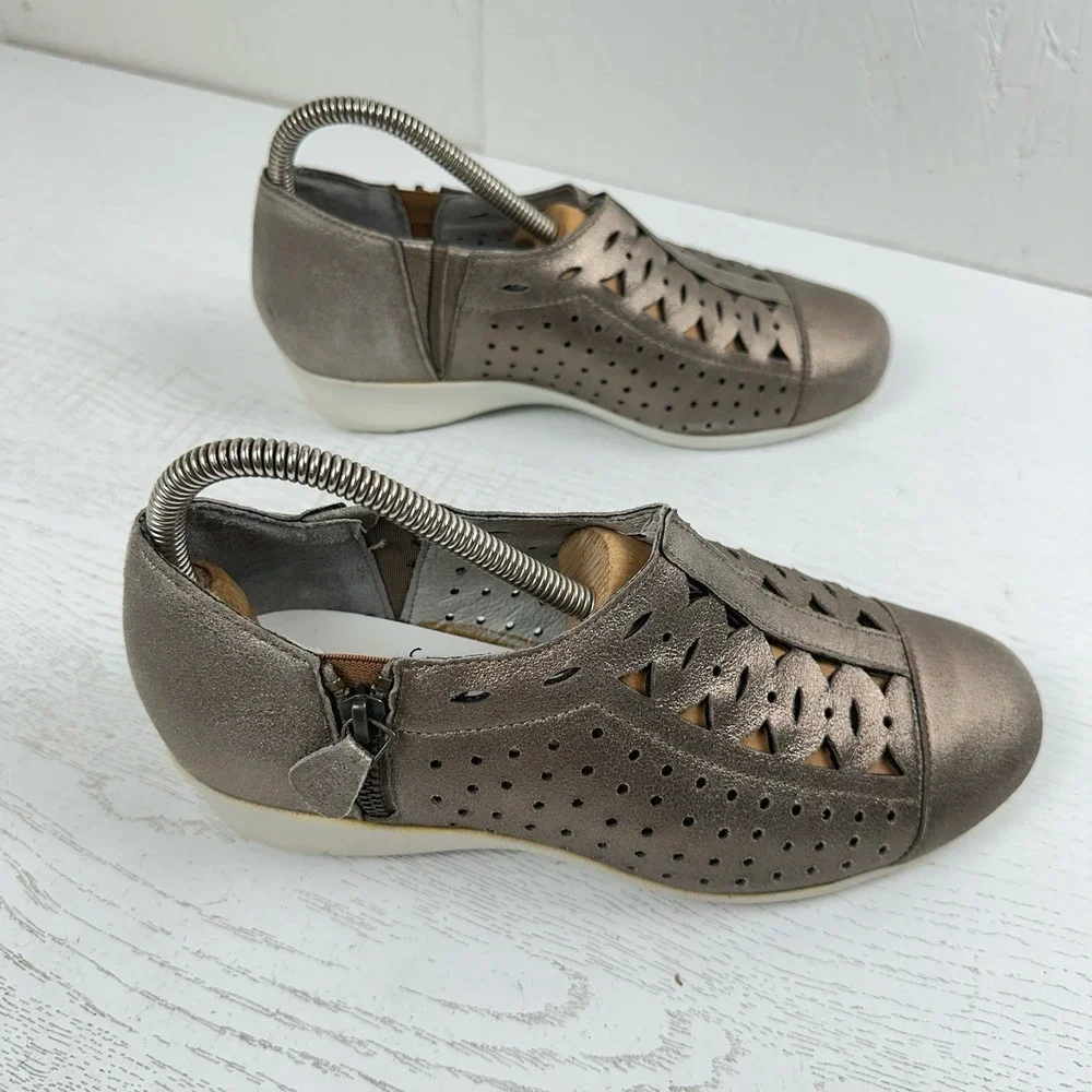Drew Womens Shoes 7.5 WW Extra Wide Metro‎ Wedge Metallic Taupe Dusty Leather 2E